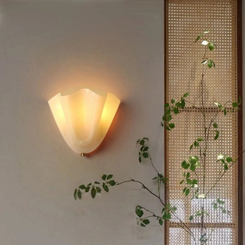 Applique da Parete Vintage in Vetro Ambra con Doppia Luce | Fontelucea