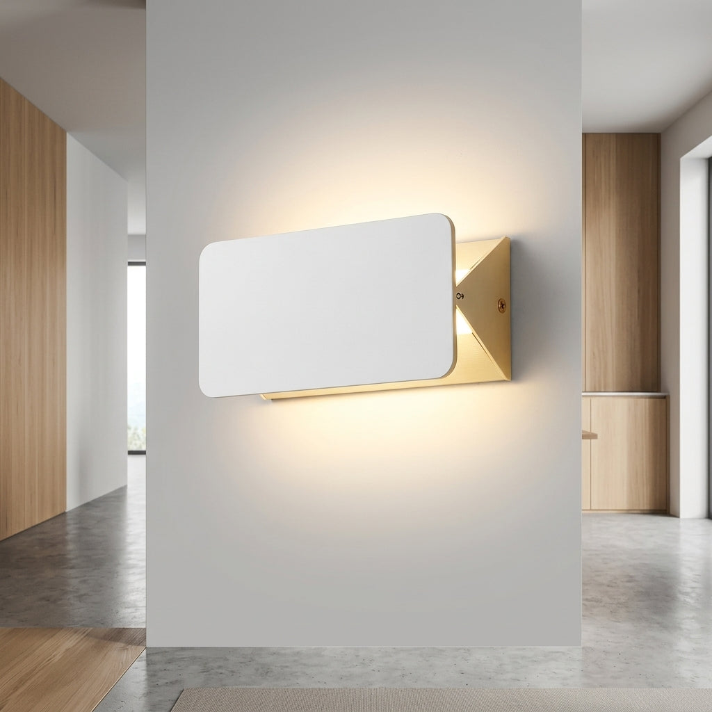 Lampada da Parete LED in Metallo Orientabile dal Design Minimalista | Dolcelina