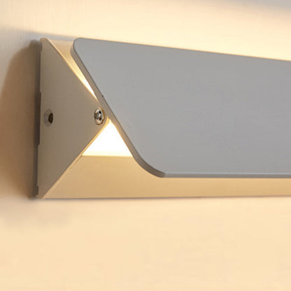 Lampada da Parete LED in Metallo Orientabile dal Design Minimalista | Dolcelina