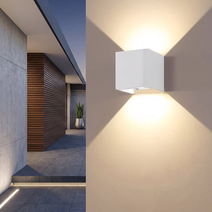 Lampada da Parete Moderna Impermeabile per Esterni | Lumera