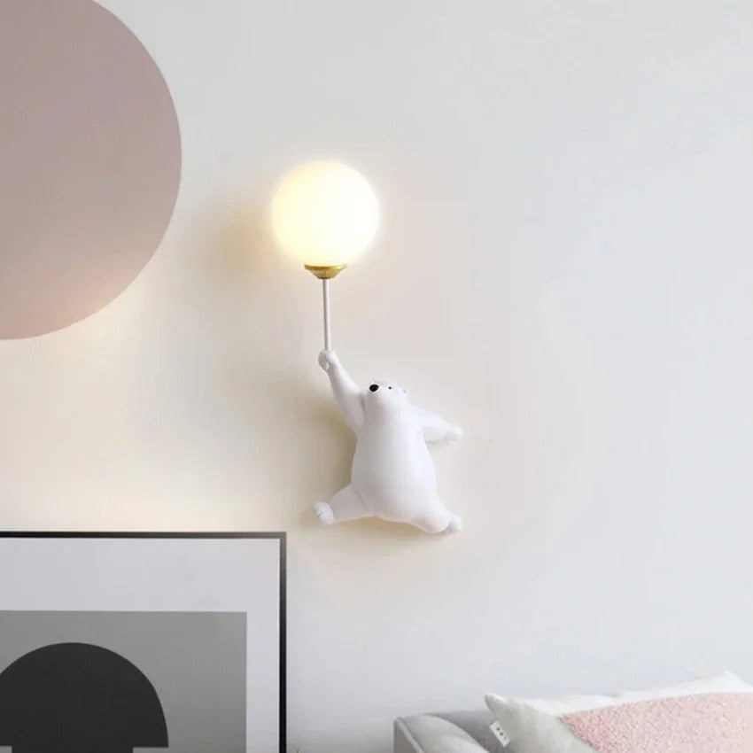Applique LED Orso Polare Cartoon per Camerette Moderne | Lumivento