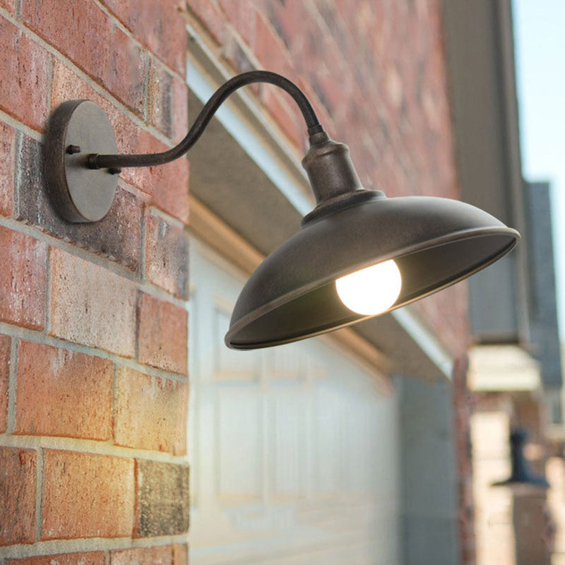 Lanterna LED da Parete Esterna con Struttura Curva | Lucesole