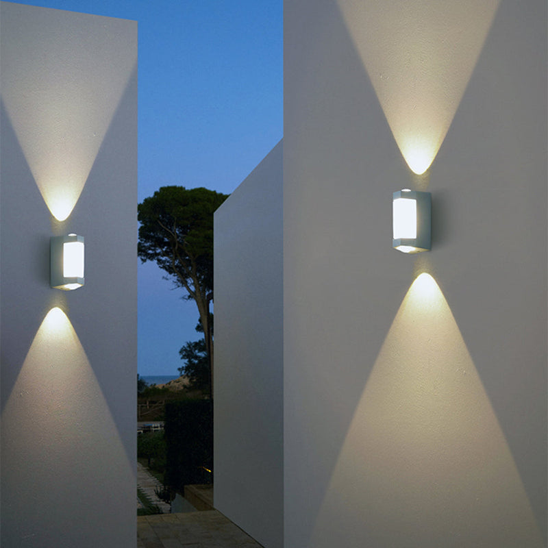 Lampada Parete LED Rettangolare Moderna Up Down Esterna | Casafiorella