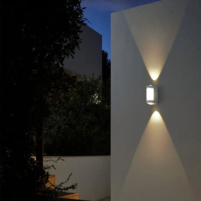 Lampada Parete LED Rettangolare Moderna Up Down Esterna | Casafiorella