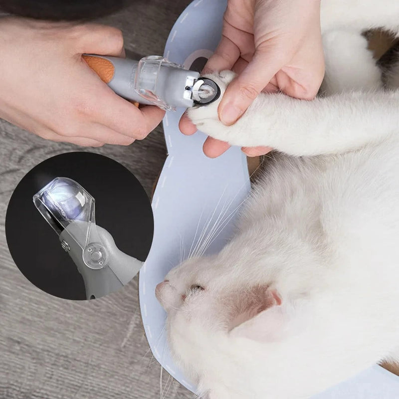 Tagliaunghie per Animali con Luce LED Integrata e Impugnatura Ergonomica | Bellacolina