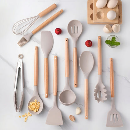 Set Utensili da Cucina in Silicone 12 Pezzi con Manici in Bambù | Arbellina