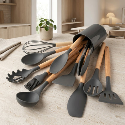 Set 12 Pezzi Utensili da Cucina Silicone Manici in Legno Resistenti al Calore | Camporosa