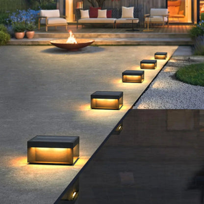 Lampada LED Moderna da Esterno per Pilastro con Design Quadrato | Casalucente