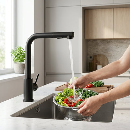 Rubinetto da Cucina in Acciaio Inox con Spruzzatore Estraibile e Acqua Calda Fredda | Elverosa