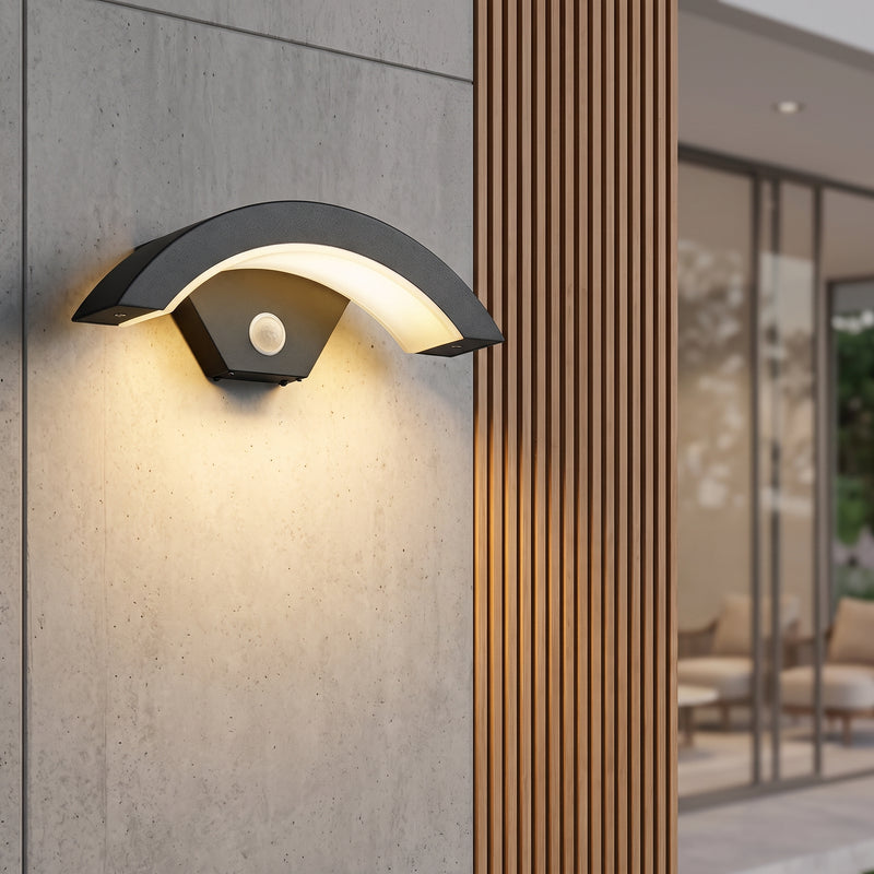 Lampada LED Curva da Parete Esterna con Sensore Movimento | Vallafiore