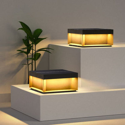 Lampada LED Moderna da Esterno per Pilastro con Design Quadrato | Casalucente